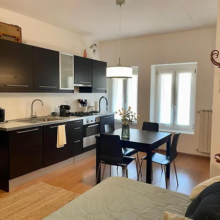 Rifugio Mantellini Lägenhet Domodossola